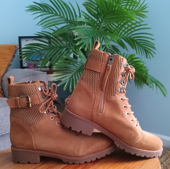 Sam Edelman Jansen Boots - Picture 2 of 10